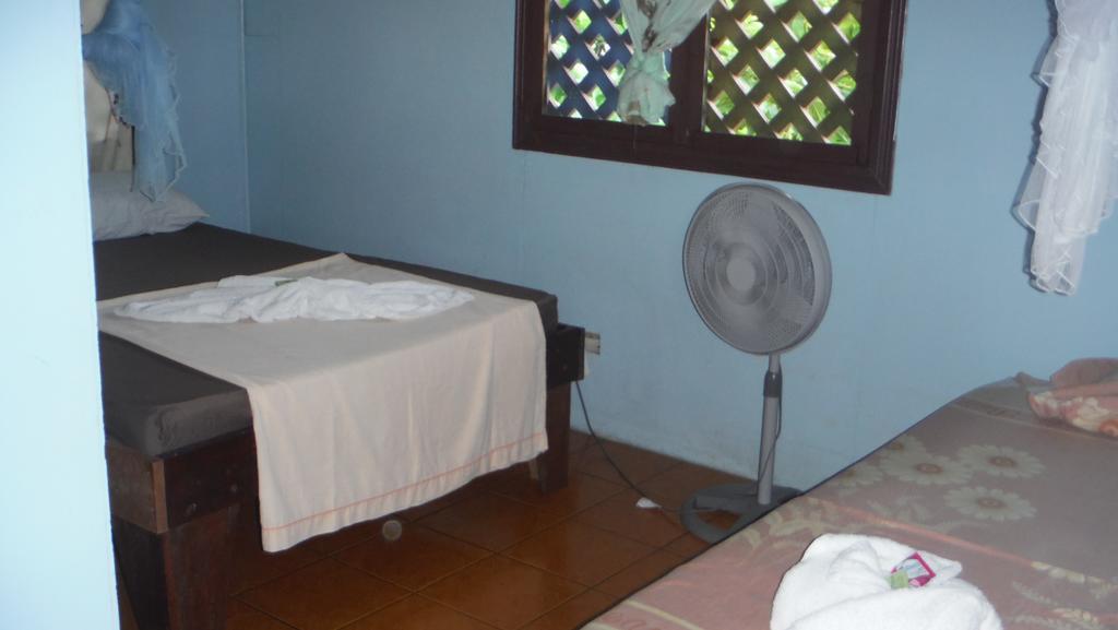 Cabinas Miss Miriam 1 ตอร์ตูเกโร ภายนอก รูปภาพ
